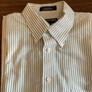 # 1493 NWOT Men’s Stafford Essentials Shirt